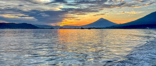 Night Diving in Lembeh Strait: Discover the Hidden Underwater Magic After Dark